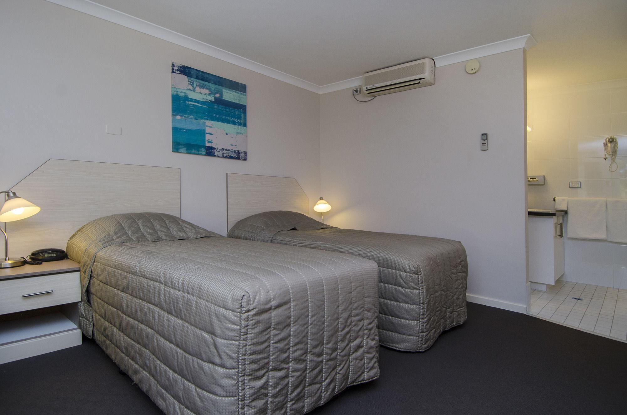 Quality Inn Railway Motel Калгурли Экстерьер фото