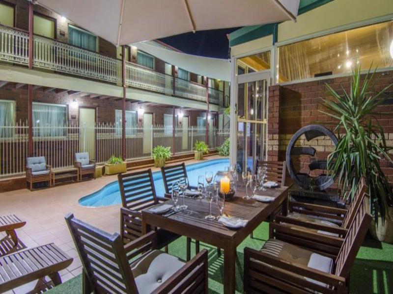 Quality Inn Railway Motel Калгурли Экстерьер фото