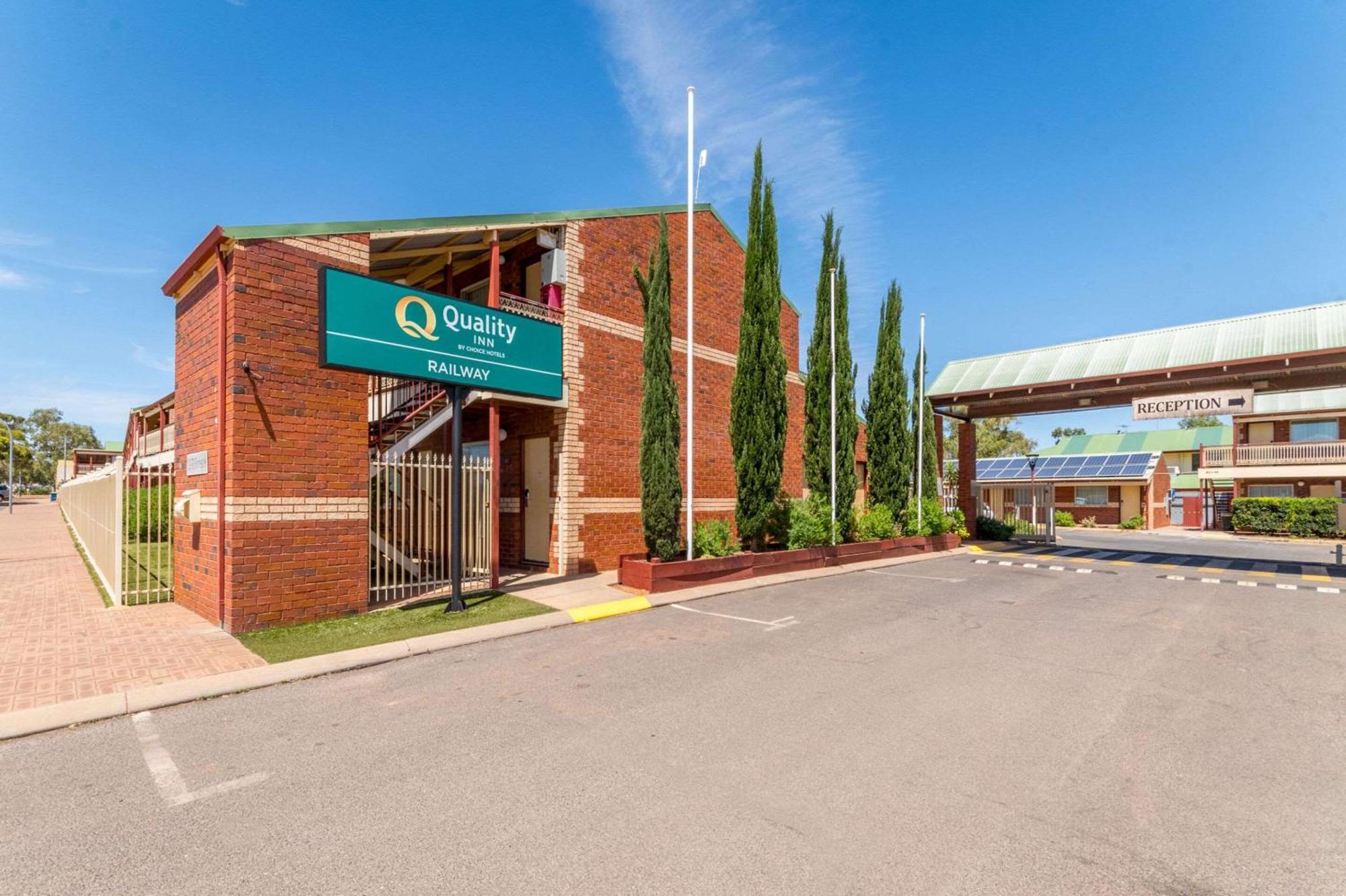 Quality Inn Railway Motel Калгурли Экстерьер фото